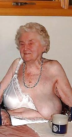 19P Oma geil und fett - 35