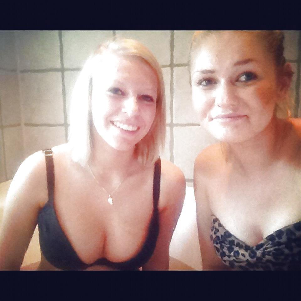 15P Nice (non nude) girls 98