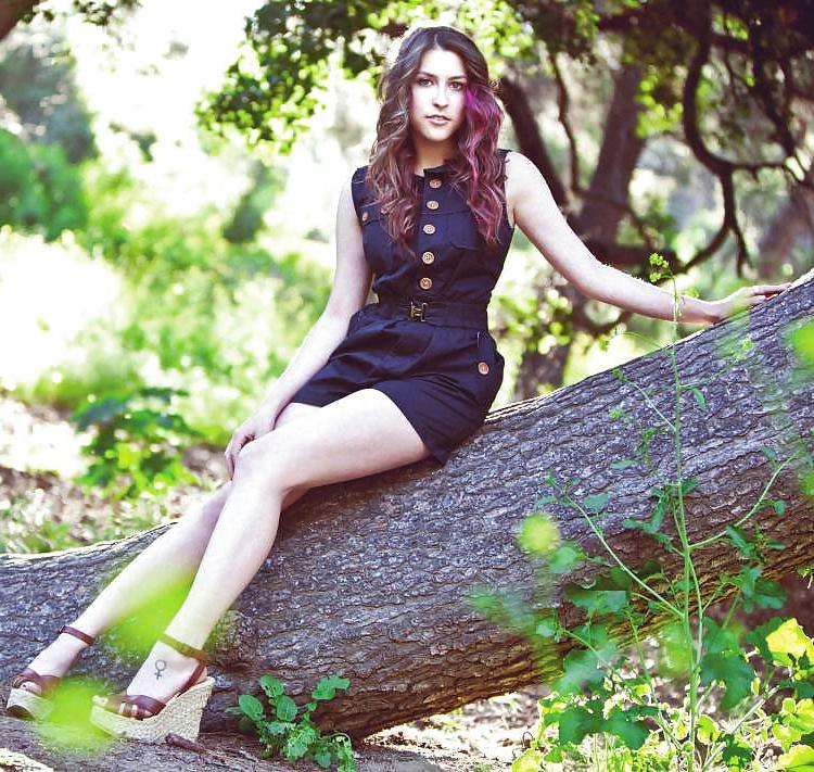 10P Eden Sher