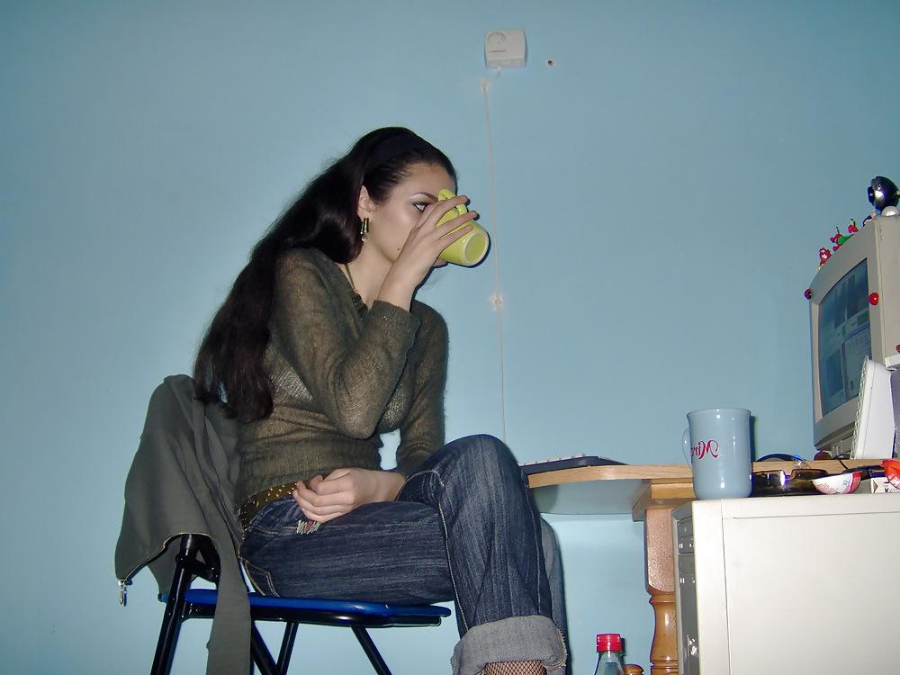 25P Romanian girl nice tits and ass