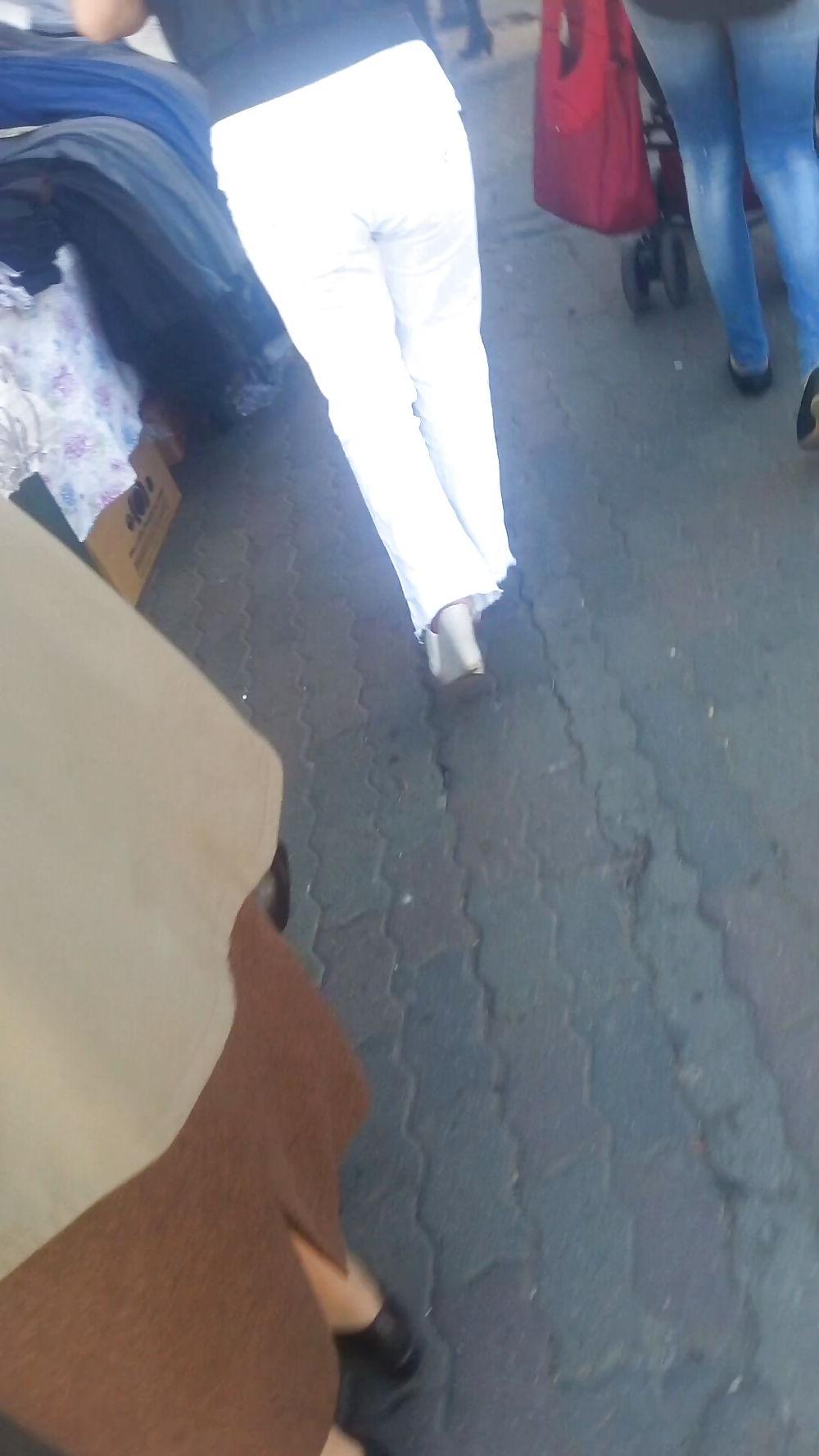 9P Sexy ass white romanian
