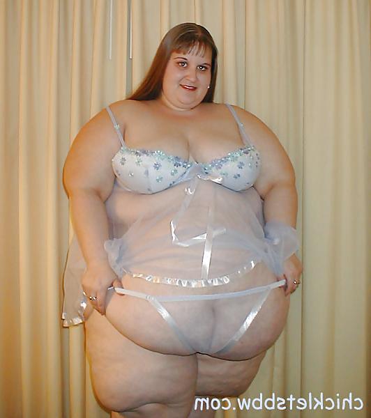 25P KICKASS BBW WORLDS