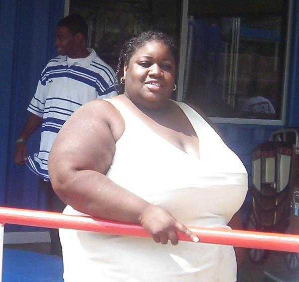 25P KICKASS BBW WORLDS