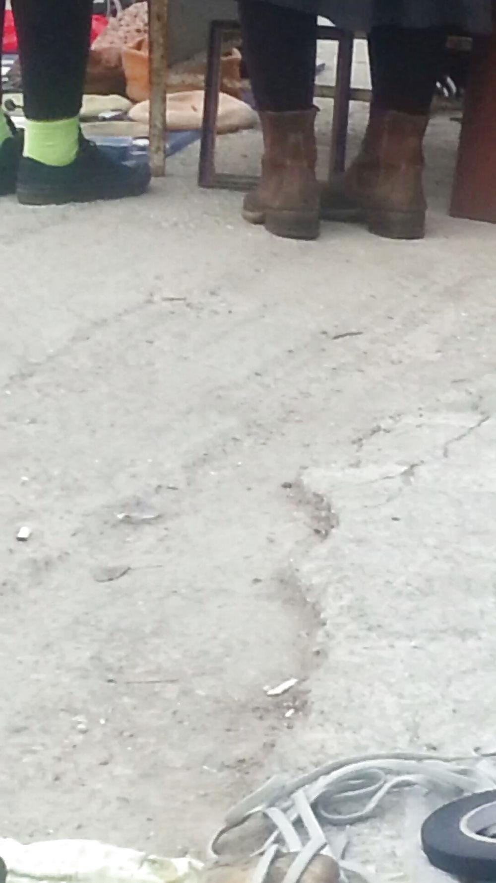 9P Girls feet romanian