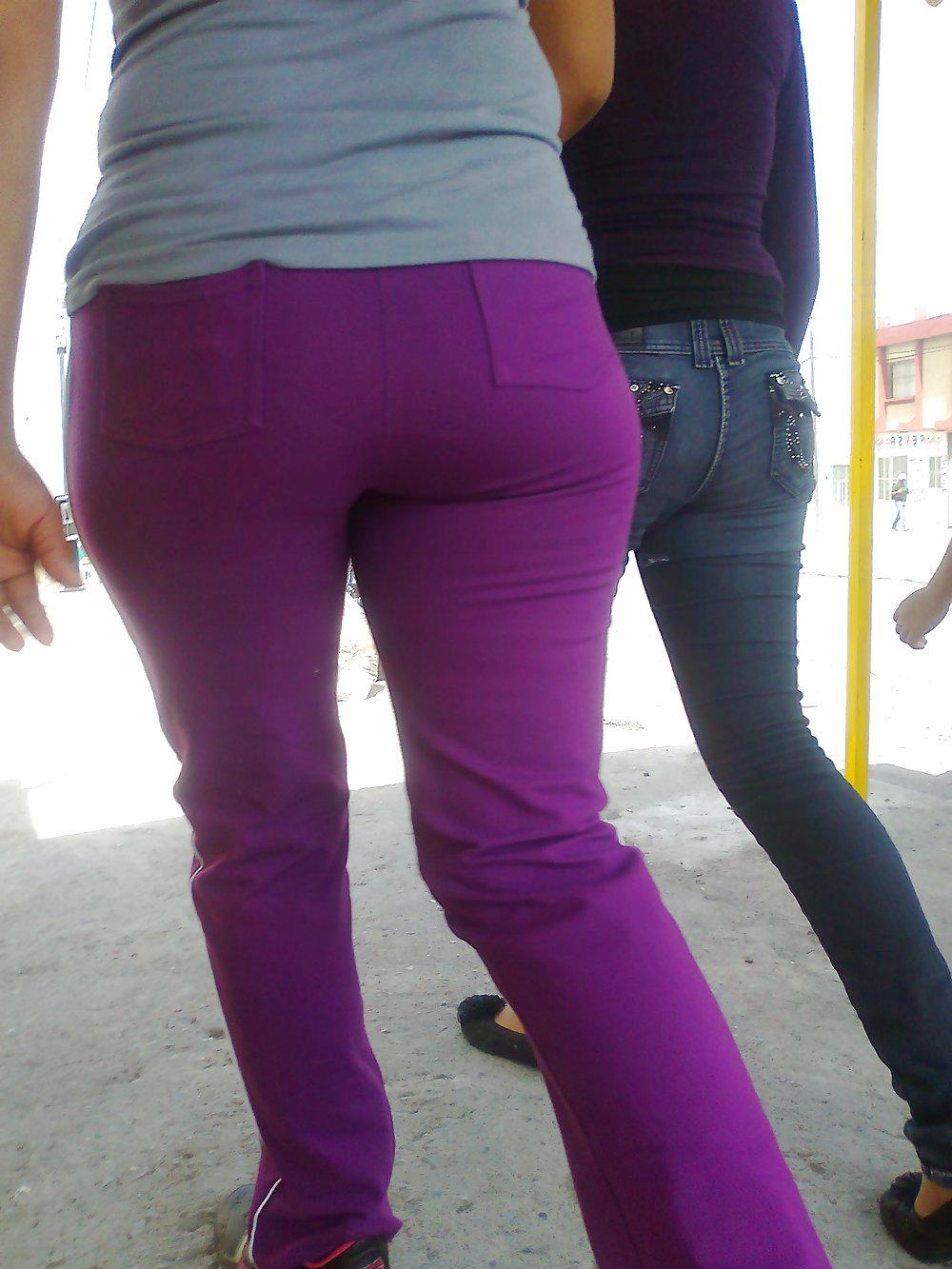 25P Culos voyeur