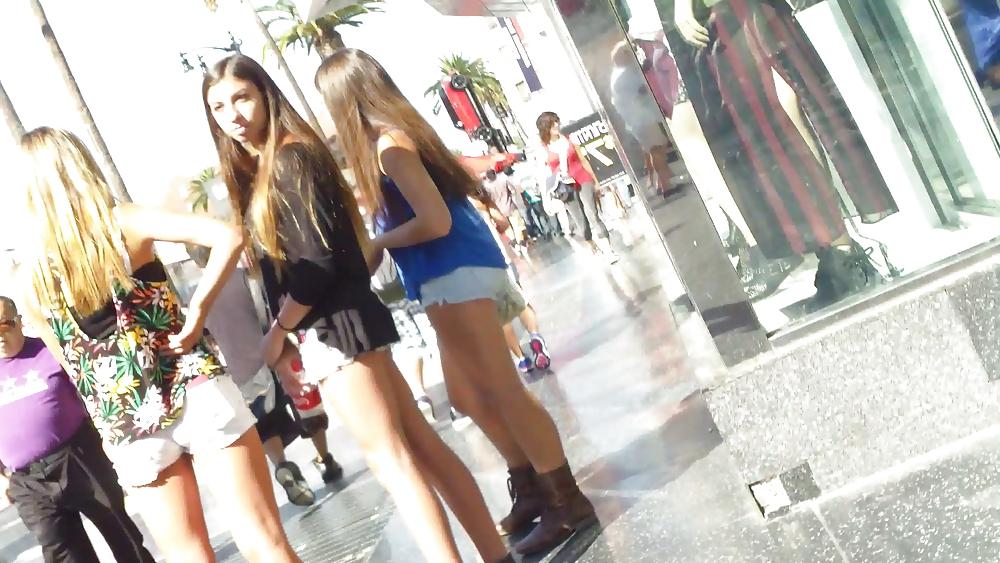 25P Three sexy hot teens butt & ass in tight shorts