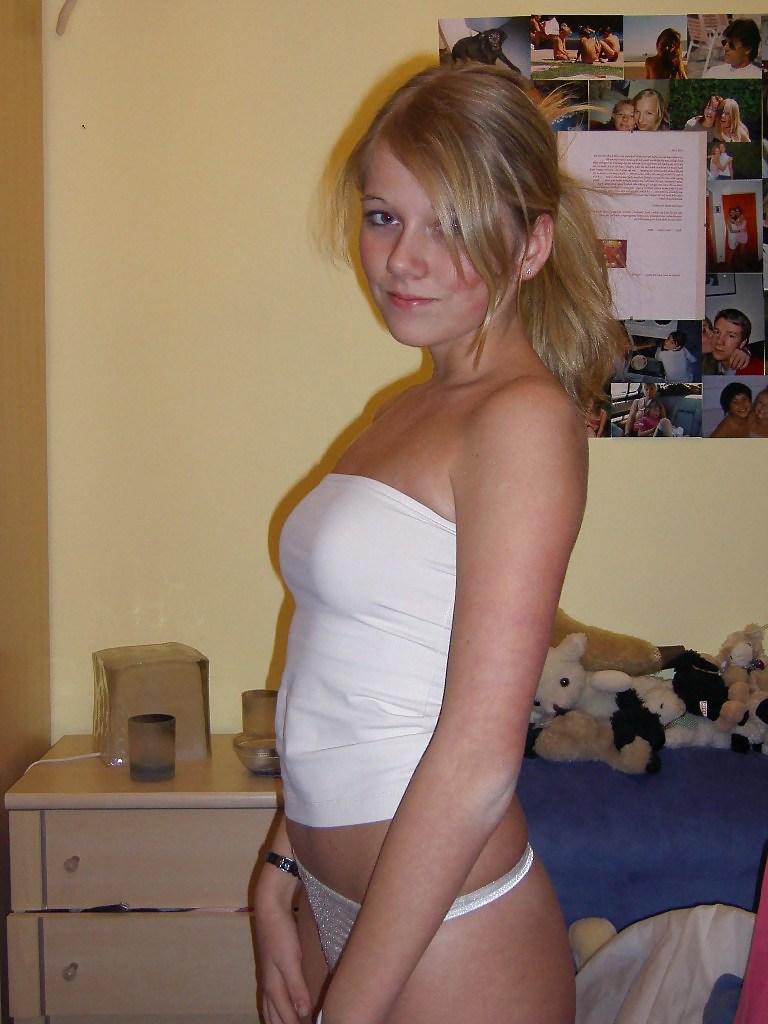 15P Nice (non nude) girls 138