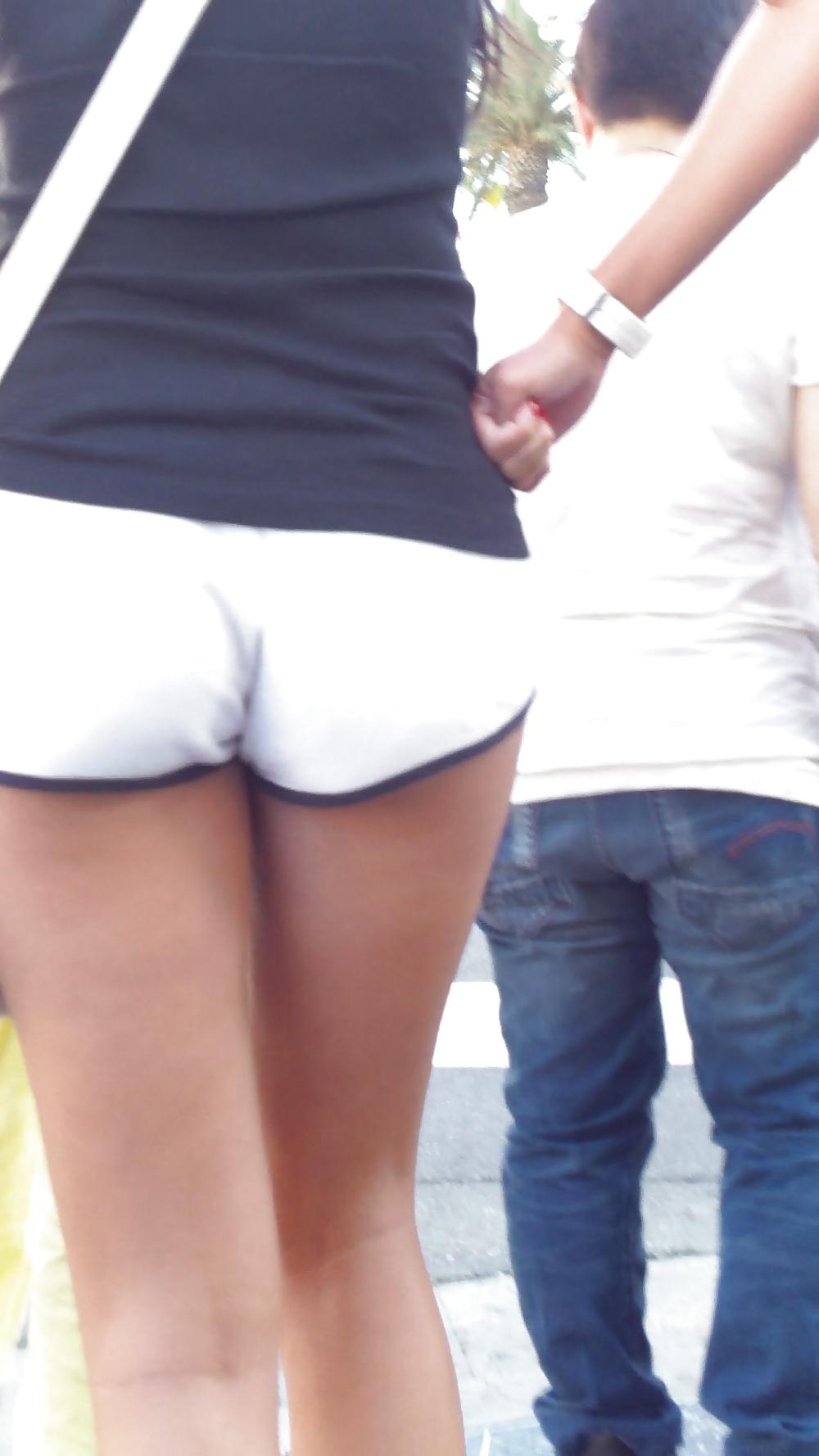 24P Teen ass & butt crack in sexy white shorts