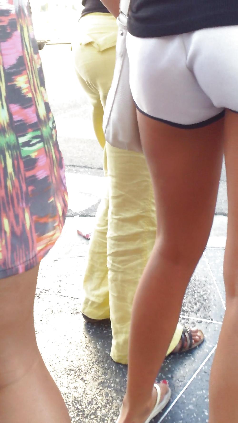 24P Teen ass & butt crack in sexy white shorts