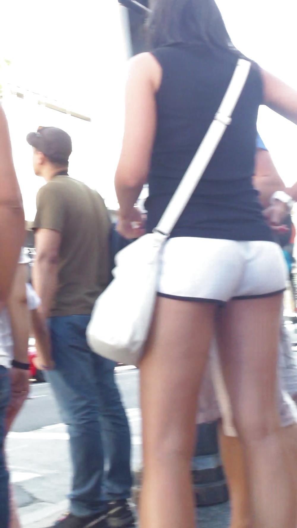 24P Teen ass & butt crack in sexy white shorts