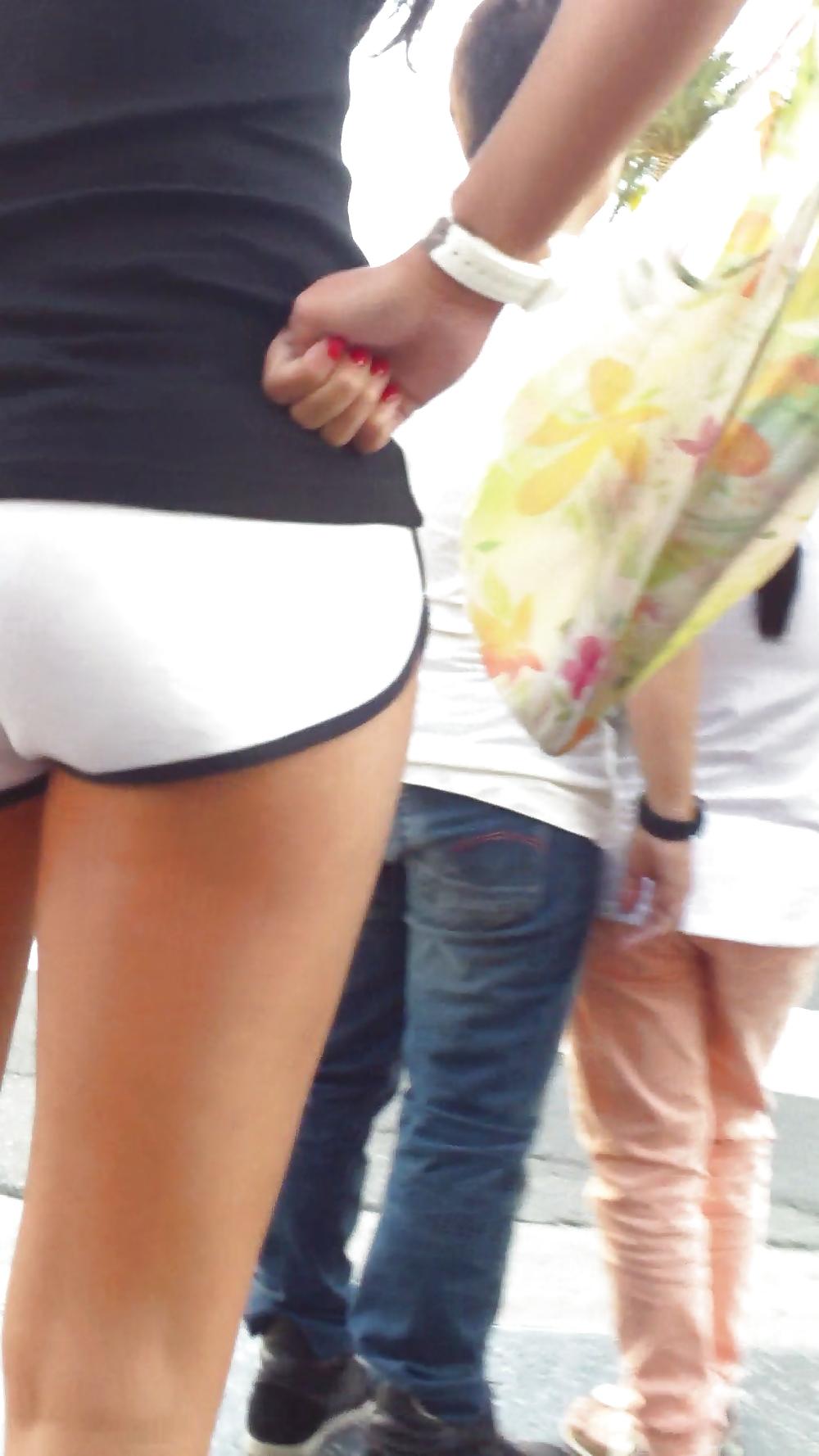 24P Teen ass & butt crack in sexy white shorts