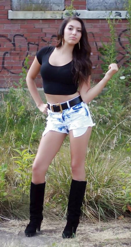 25P Hot girls 15