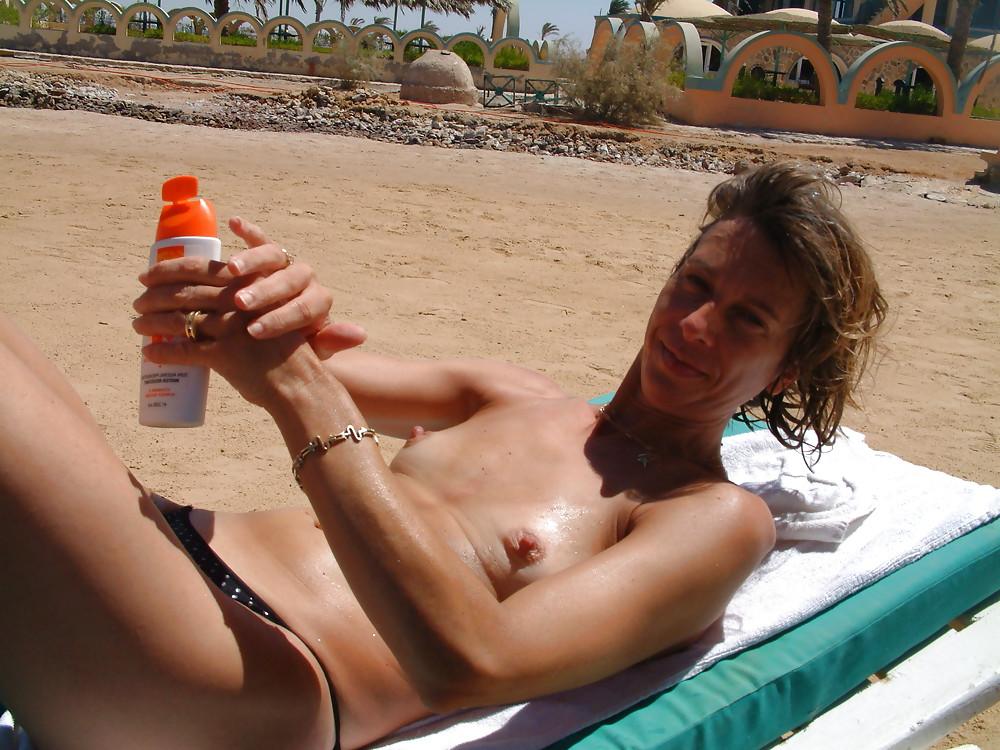 25P Hot nipples 