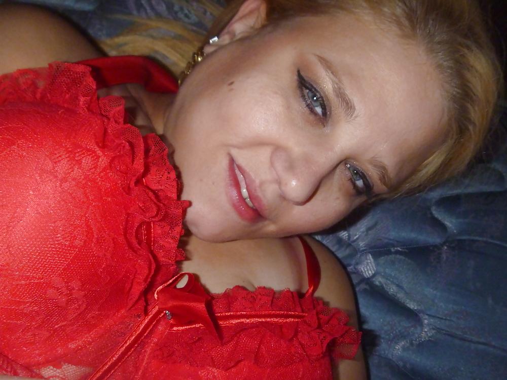 25P DEANA MINAJ TAKES IT IN THE ASS