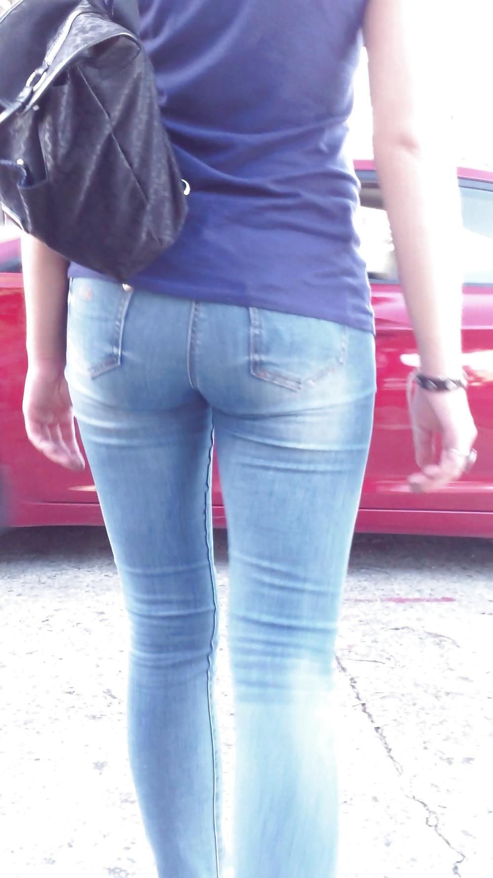 25P Long tall teen sexy ass & butt in jeans