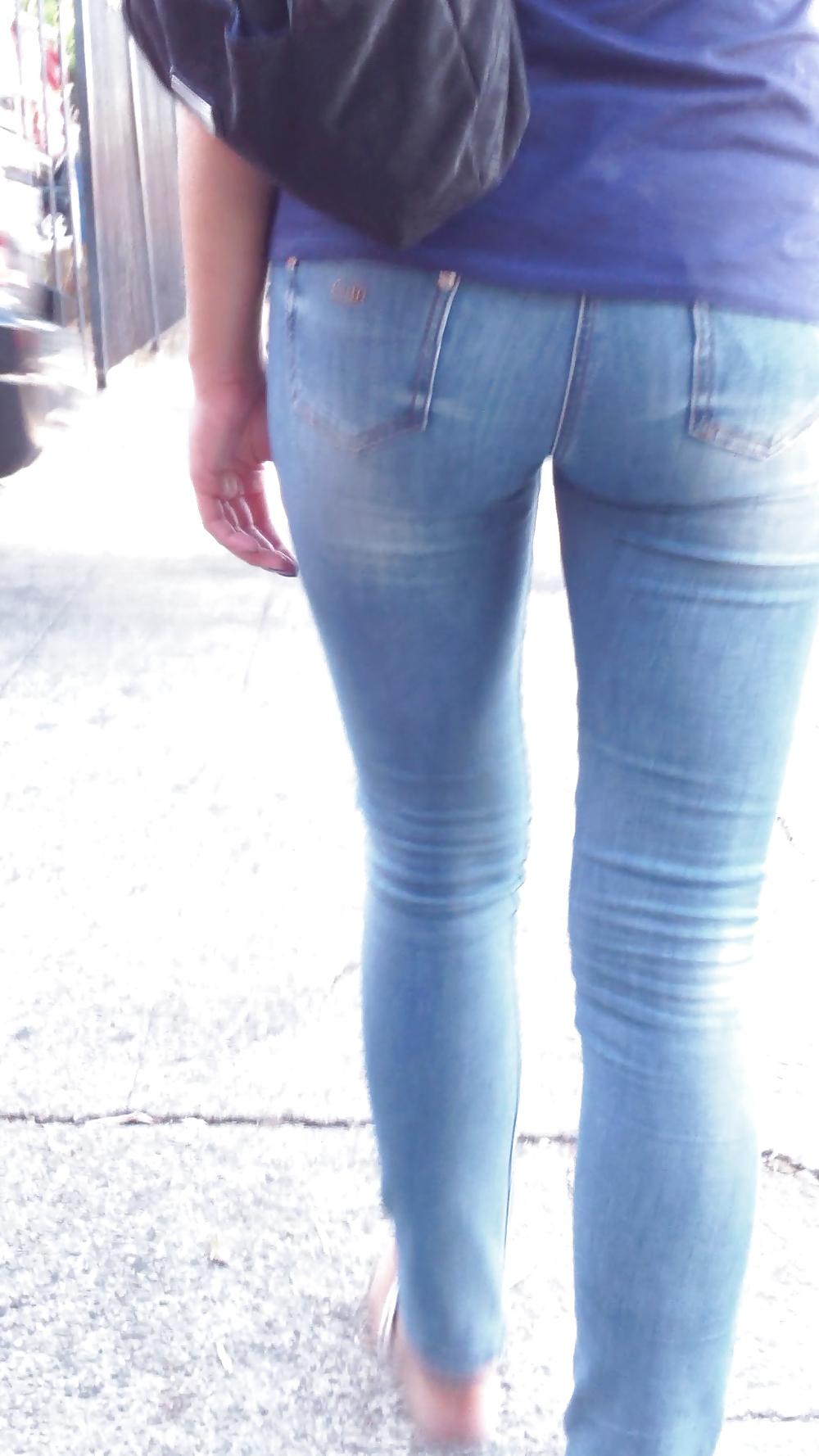 25P Long tall teen sexy ass & butt in jeans