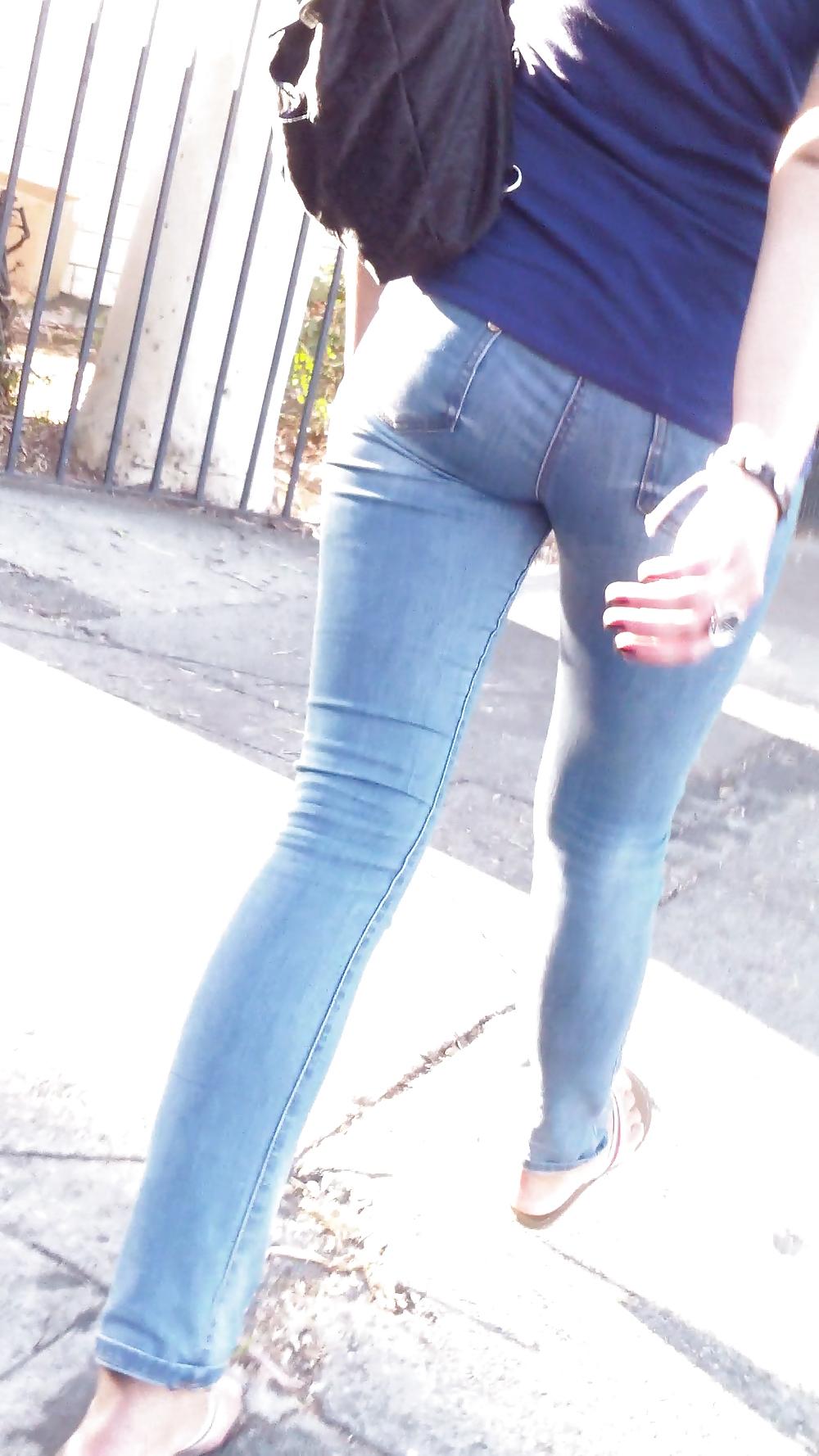 25P Long tall teen sexy ass & butt in jeans