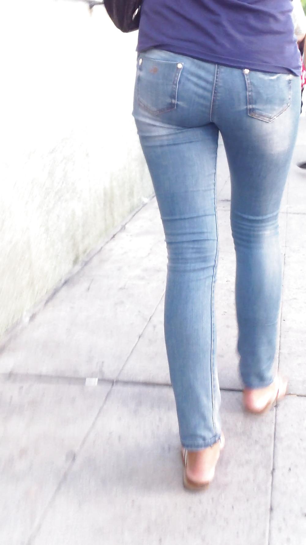 25P Long tall teen sexy ass & butt in jeans
