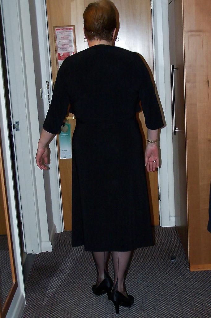 18P Nyloned wife - Lady Bas - Set 2