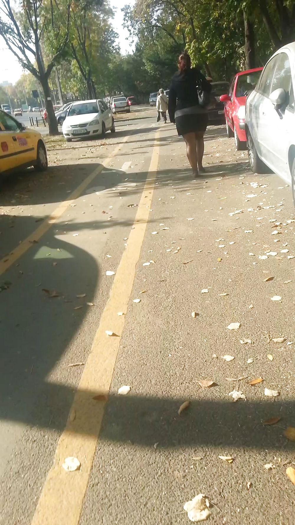 10P Sexy big girl street romanian