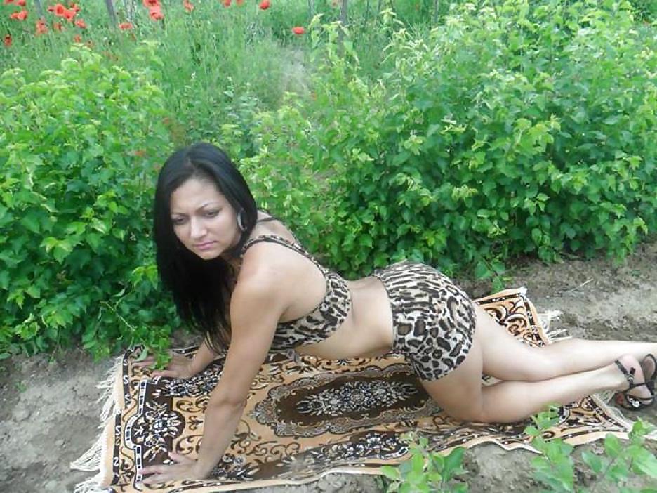 19P Romanian girl: Nicoleta