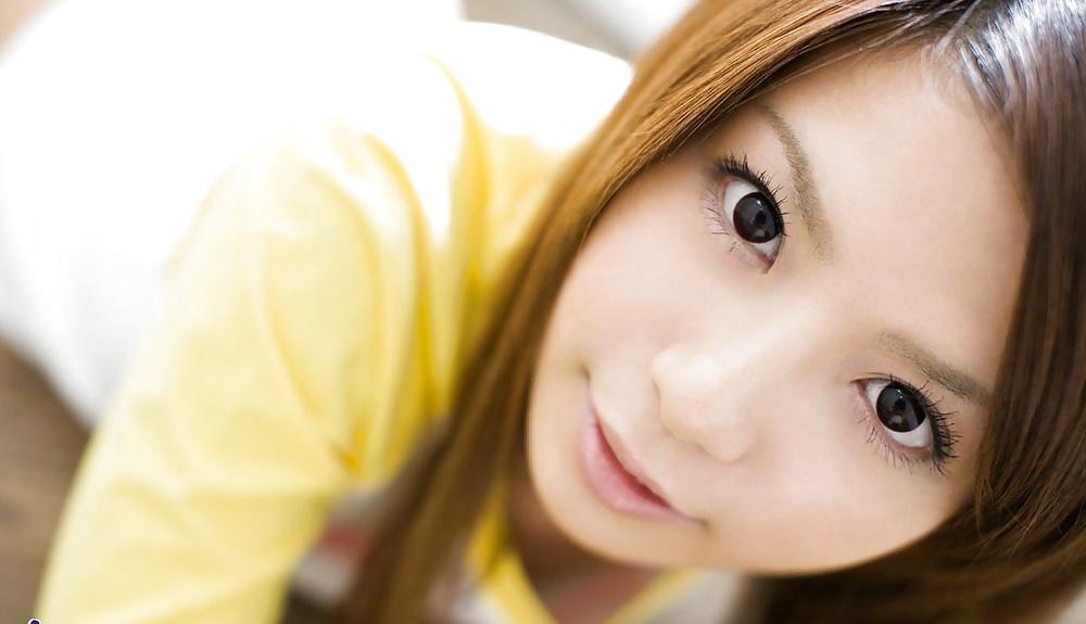 23P Some asian chicks with  Pretty Eyes