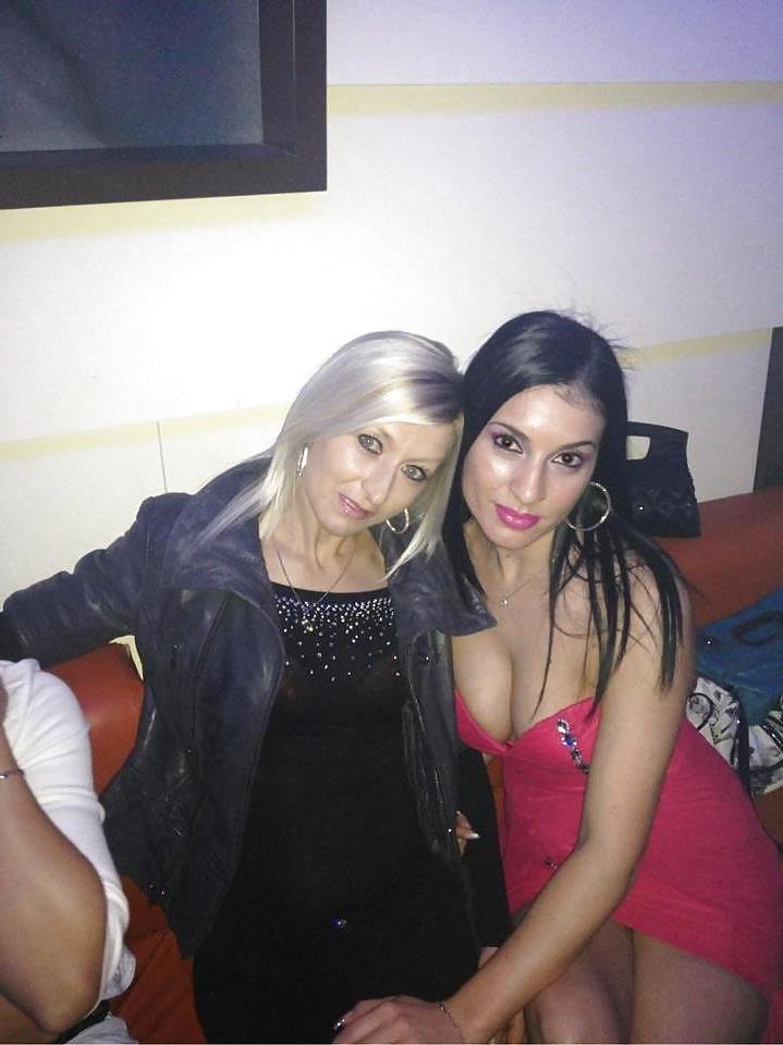 14P Romanian women: elena