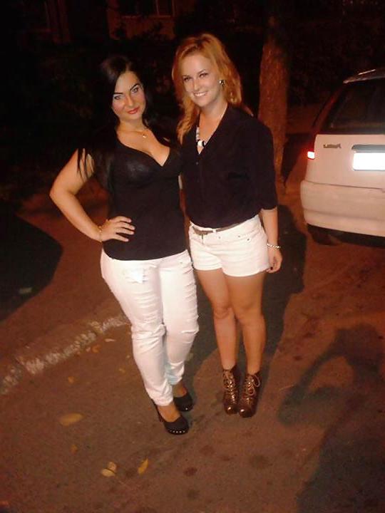 25P Romanian girl: teresa