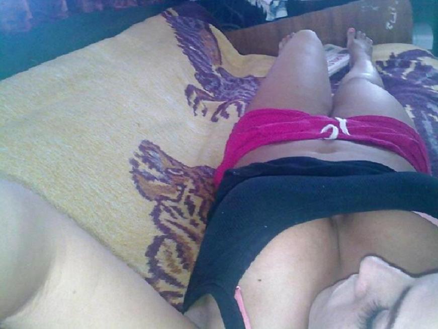 25P Romanian girl: teresa