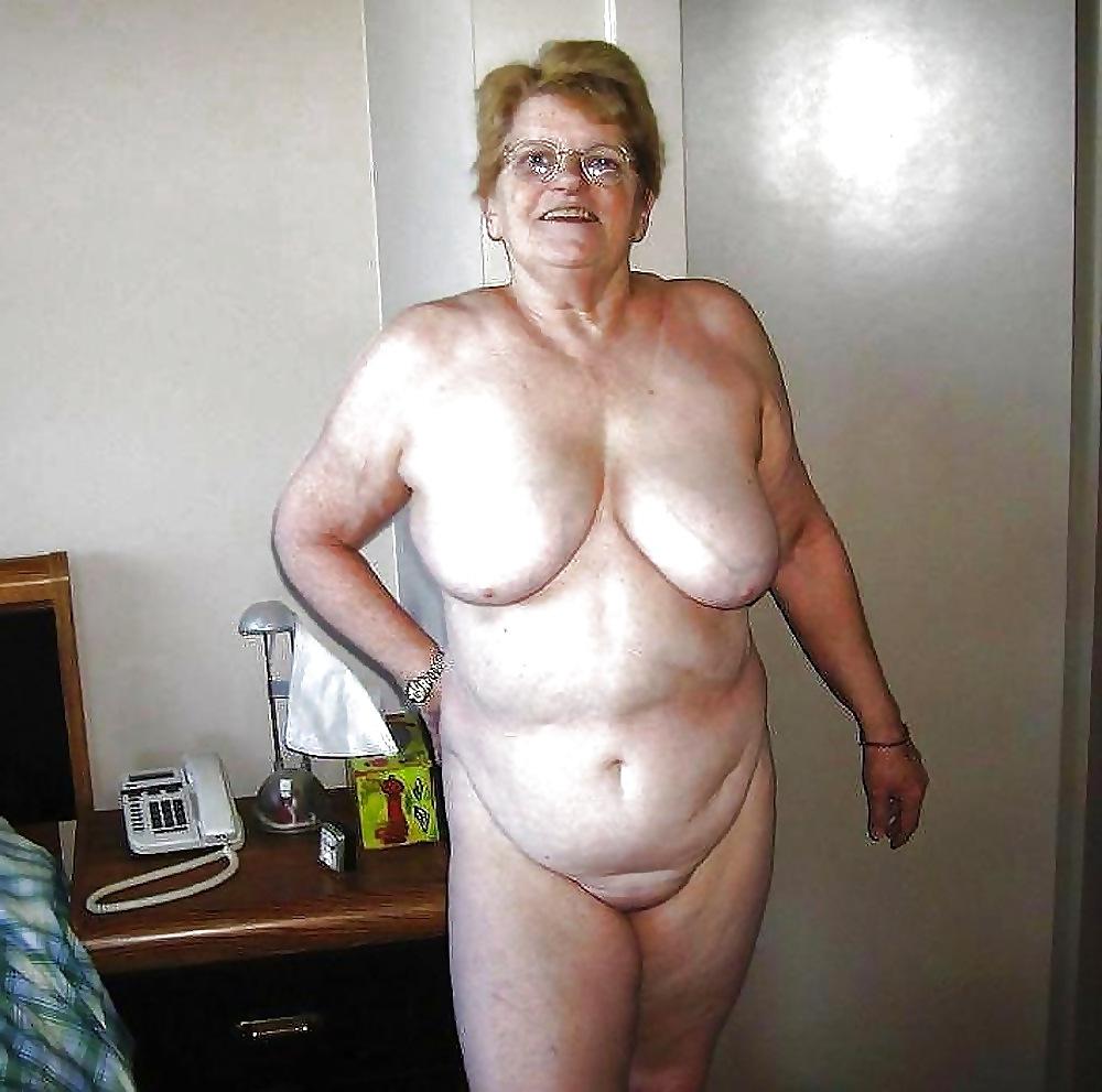 25P Busty mature & granny #1