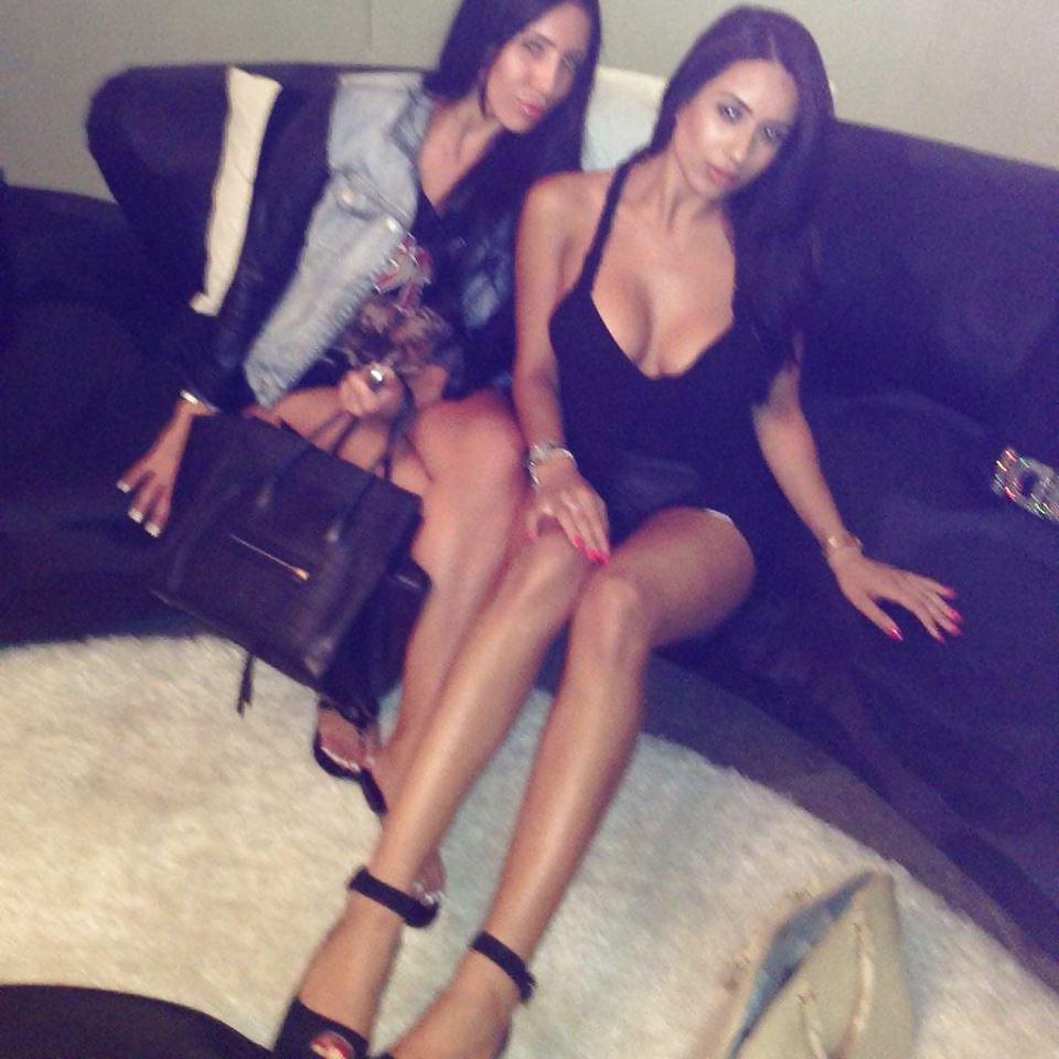 25P Hot young persian sluts part 2 (dokhtare irani jende)