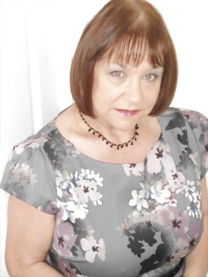 8P Dating Site Slut 9