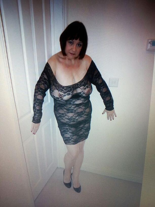 8P Dating Site Slut 9
