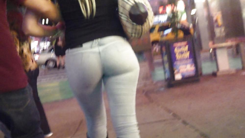 25P Sexy tight bubble butt & ass 