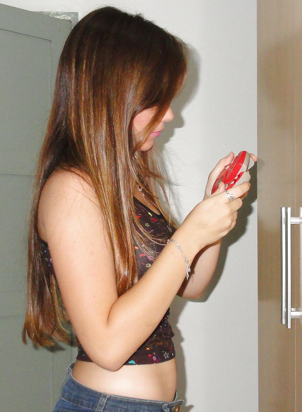 25P Teen Non Nude