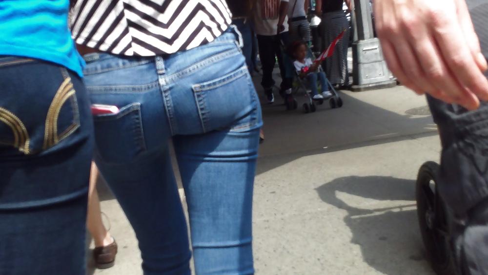 14P Nice tight skinny butt & ass in jeans
