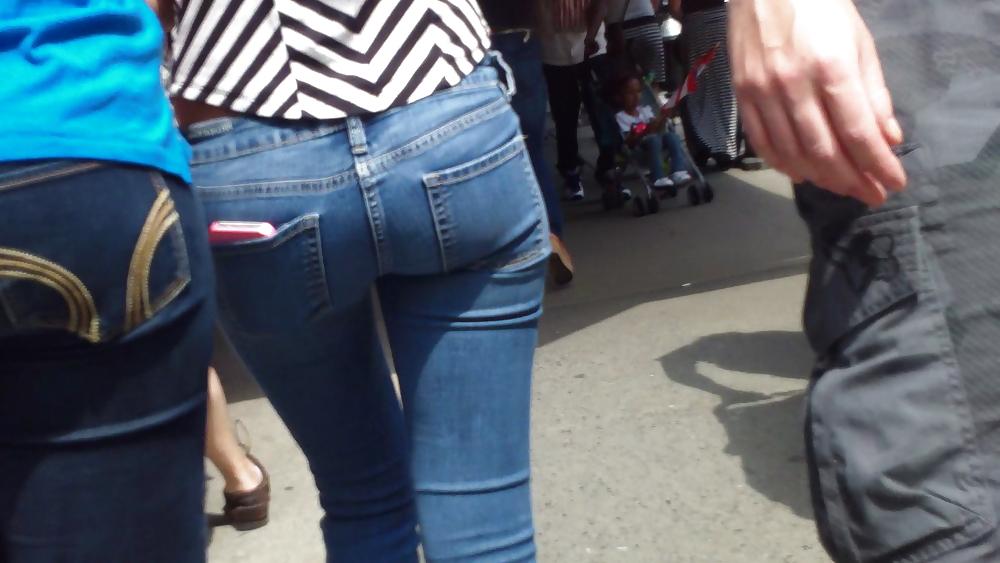 14P Nice tight skinny butt & ass in jeans