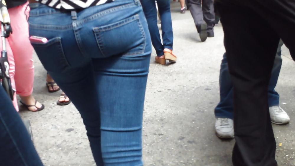 14P Nice tight skinny butt & ass in jeans