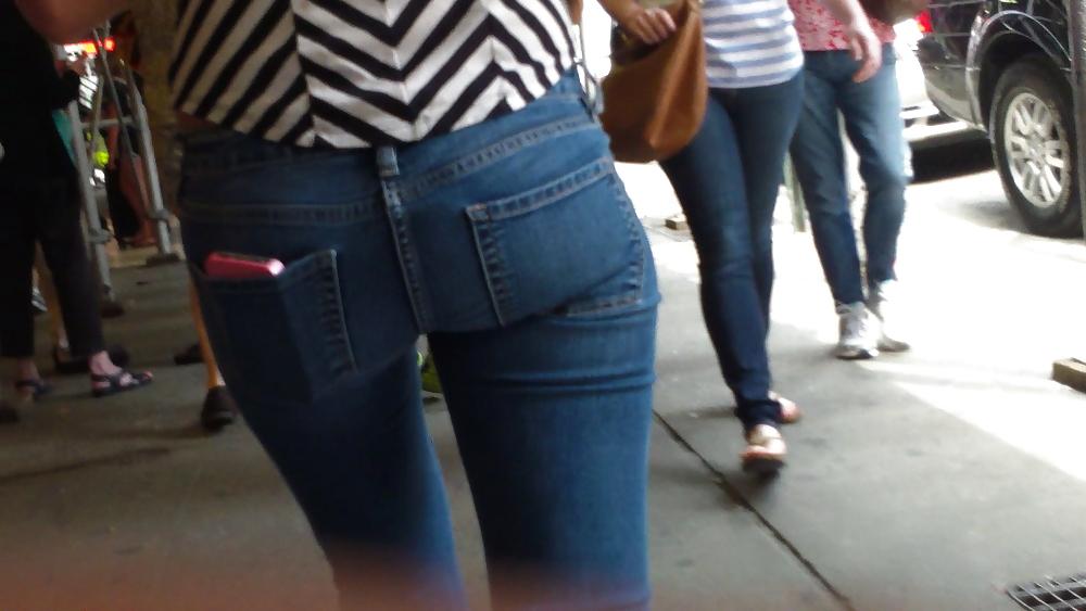 14P Nice tight skinny butt & ass in jeans