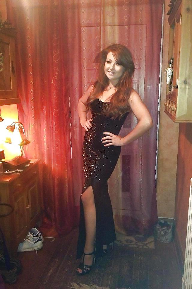 8P Teen Redhead Cutie (non nude)