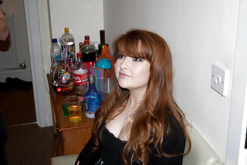 8P Teen Redhead Cutie (non nude)