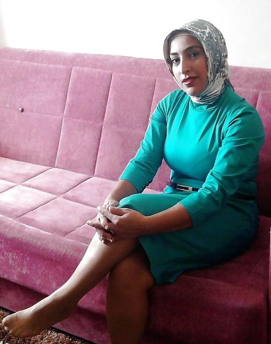 25P Turkish,Hijab,Heels
