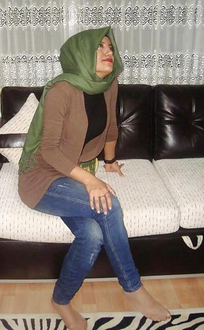 25P Turkish,Hijab,Heels