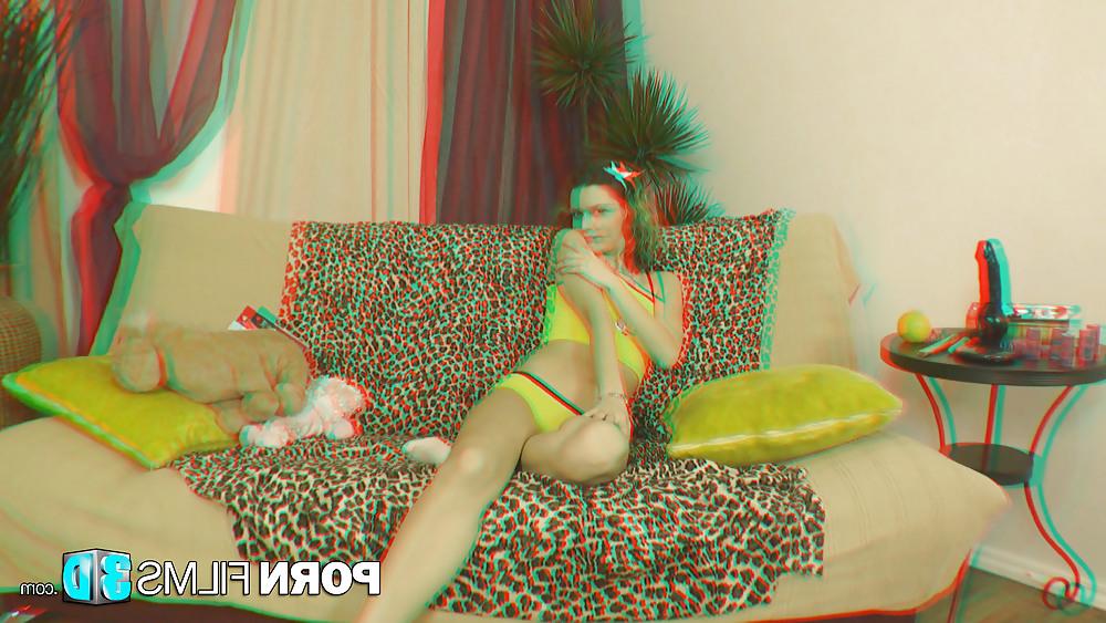 16P Porn Films 3D - Sappy beauty masturbates