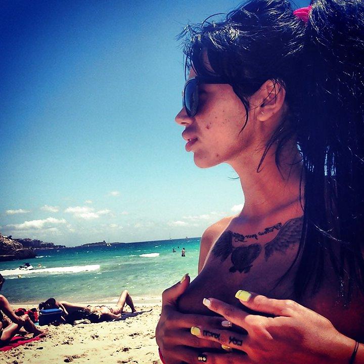 24P Romanian women: alina