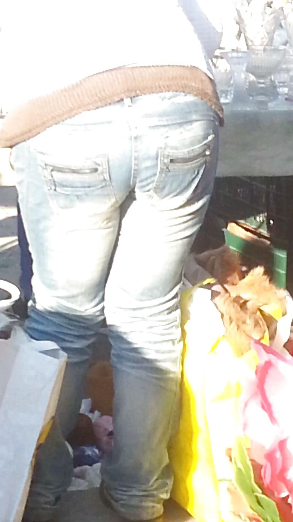 18P Sexy ass romanian