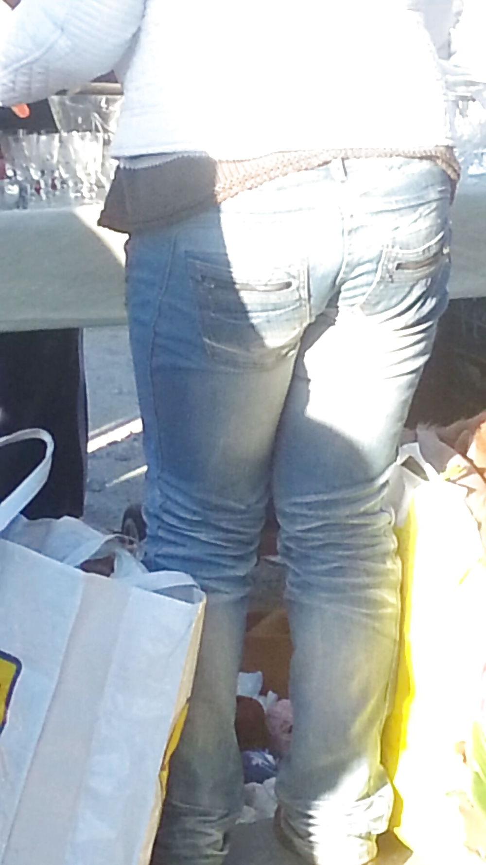 18P Sexy ass romanian