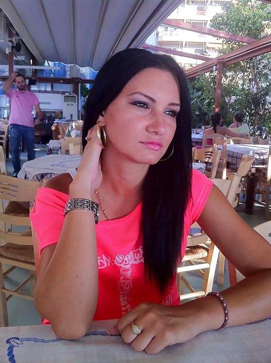 23P Romanian girl: Alina
