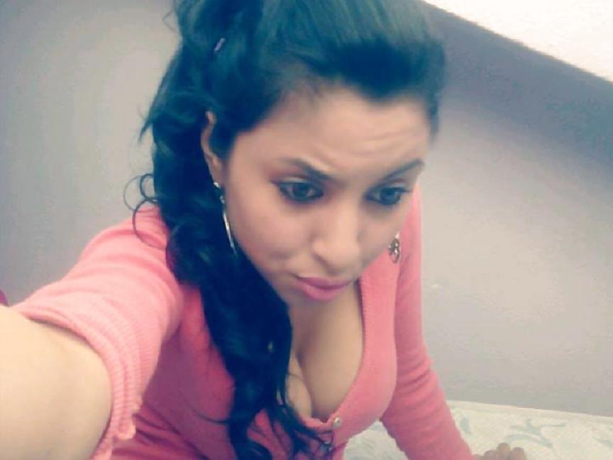 14P Romanian girl: Mari