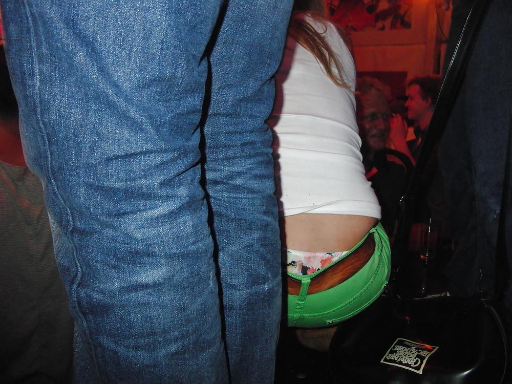 14P Ass Voyeur